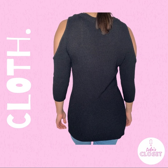 Cloth Shoulder less Sweater. - Picture 2 of 5